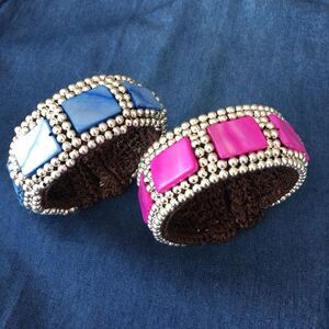 Pink or Blue Shell Silver Bead‎ wide cuff Bracelet